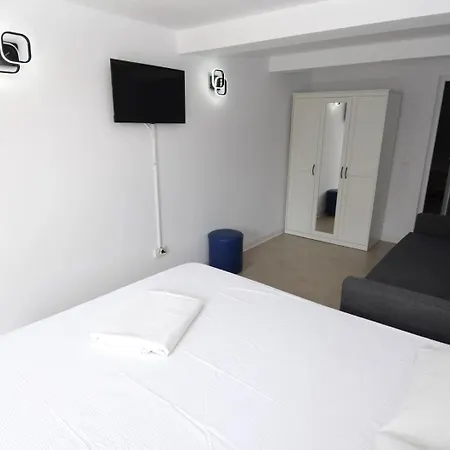 Casa Popa Albatrosului Nr 40