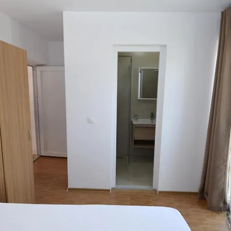 Casa Popa Albatrosului Nr 40 *