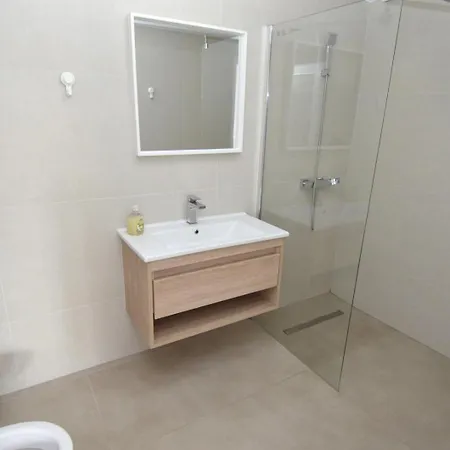 Casa Popa Albatrosului Nr 40